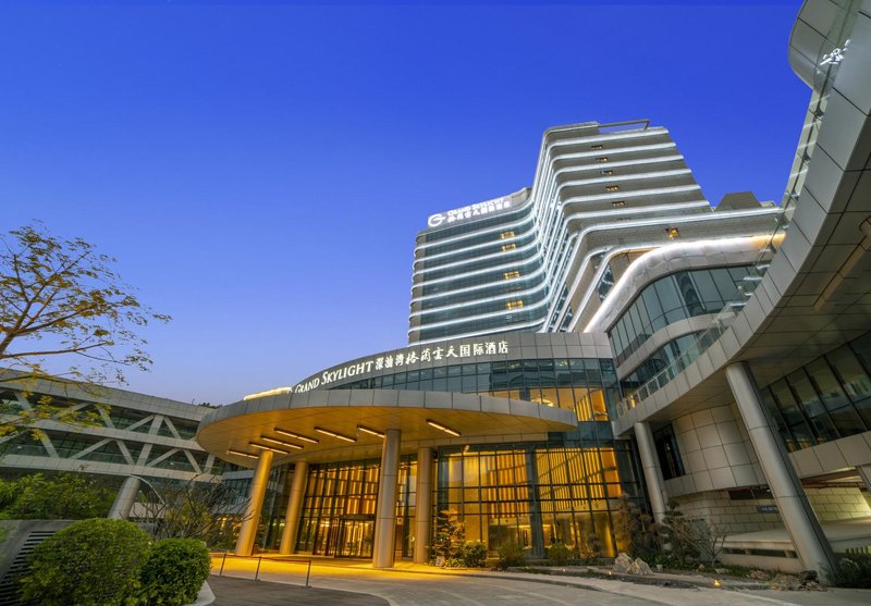 Grand Skylight International Hotel Shenshan Bay Over view