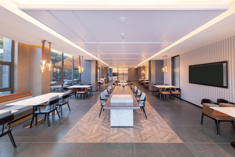 Atour Hotel Binhai Park, Shanwei High-speed Railway StationRestaurant