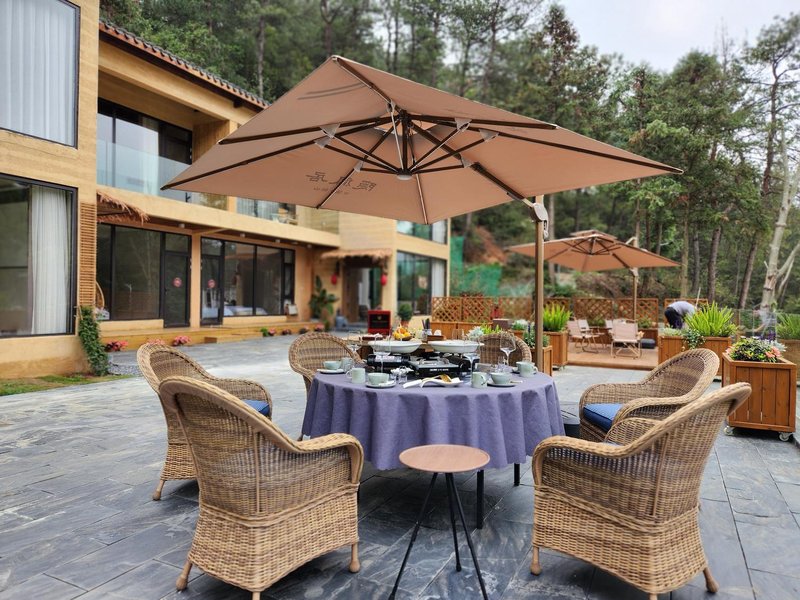 Yushan Yinfengjuju Restaurant