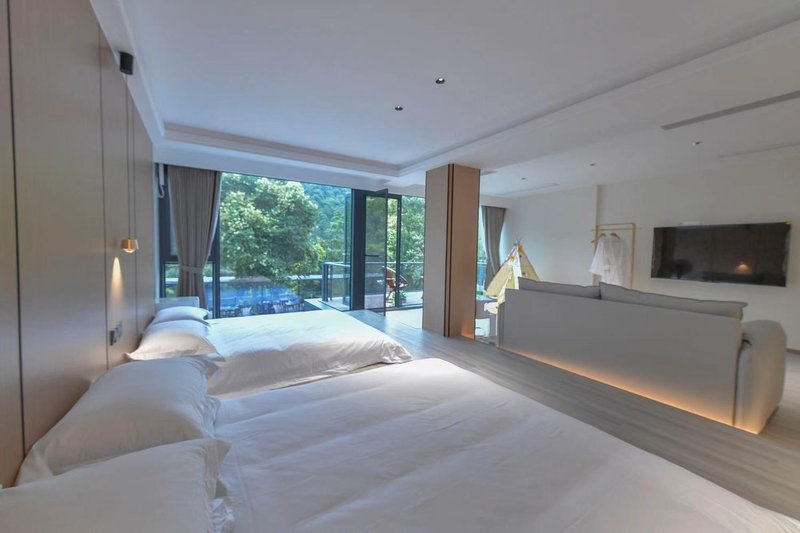 Yincaolu Longmen Mountain Su (Yanziling Scenic Area Branch) Guest Room