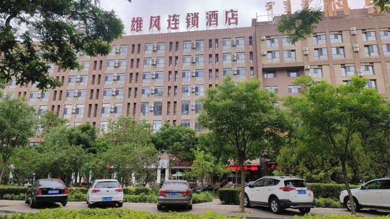 Delong HotelOver view