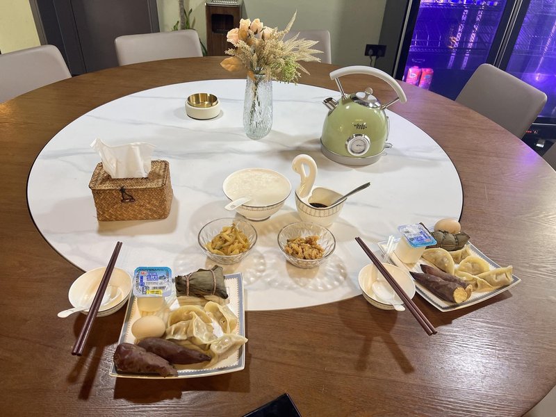 Yitu Xiqiu·Family Boutique Beauty HotelRestaurant