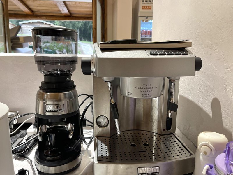 Joan Kushtai Meiman Holiday Homestay 休闲