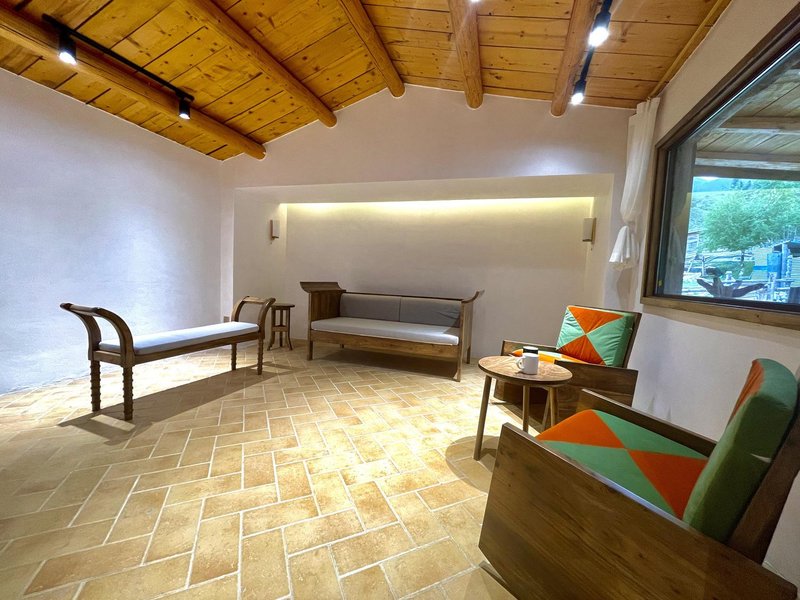 Joan Kushtai Meiman Holiday Homestay 休闲