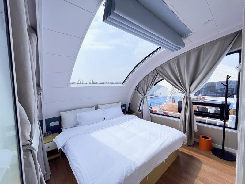 LingHu Yacht Water HomestayGuest Room