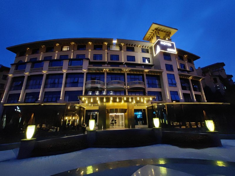 成都东隅酒店外景图