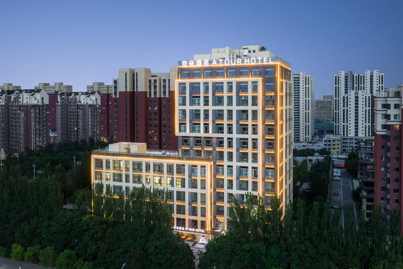 晋中榆次大学城亚朵酒店外景图