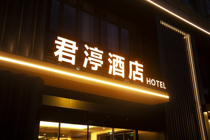 Grand Hotel Regency Over view