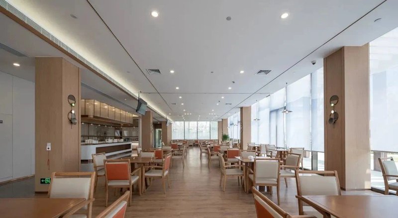 CHUN XU WELLNESS HOTEL Restaurant