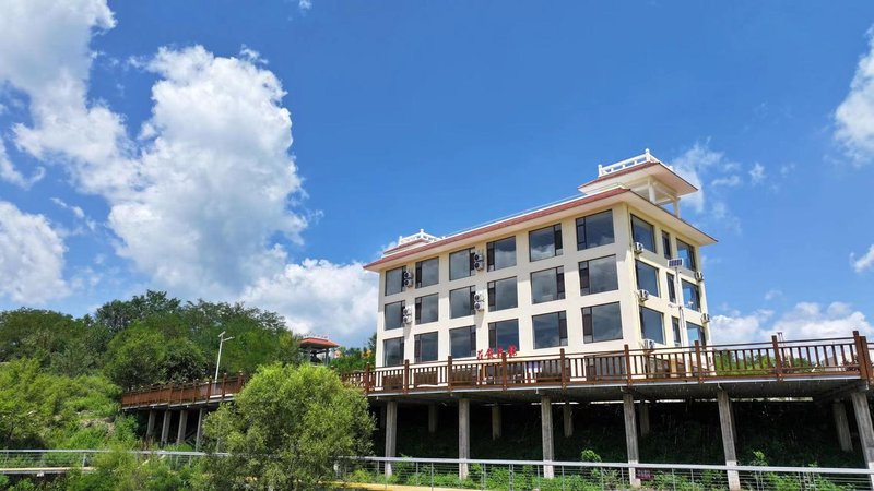 Xingcheng Longxuan Bay Hotel Over view