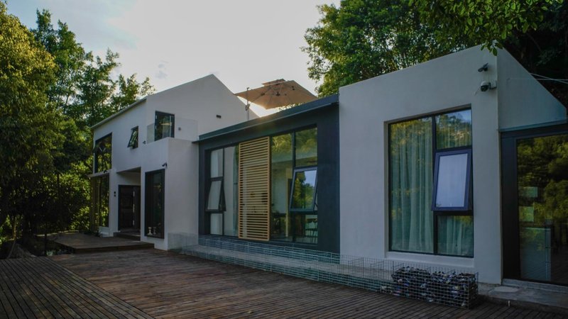 Yuanju Yuanchu Homestay Over view