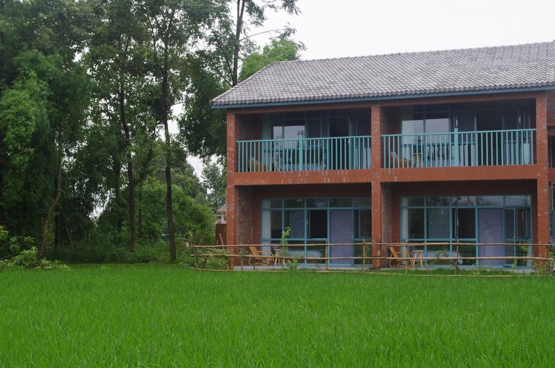 Guanghan Huayue Homestay Over view