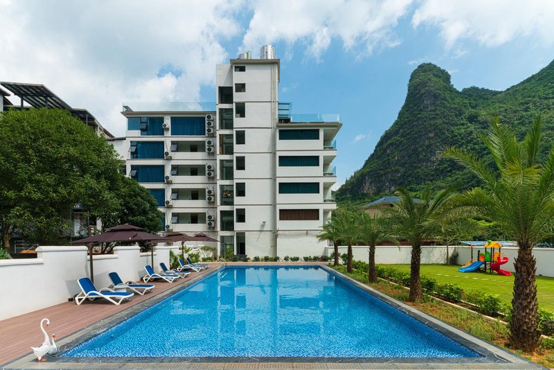 Yangshuo Yujing Yazhu (Yulonghe Branch)Over view