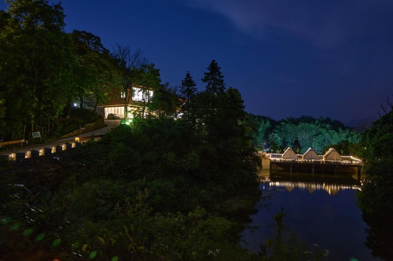 Flower Building Changsha Valley Li Homestay (Heiqifeng Forest Park) Over view