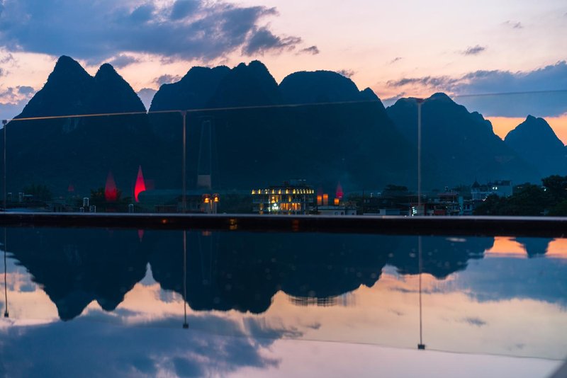 Yangshuo Yujing Yazhu (Yulonghe Branch)Over view