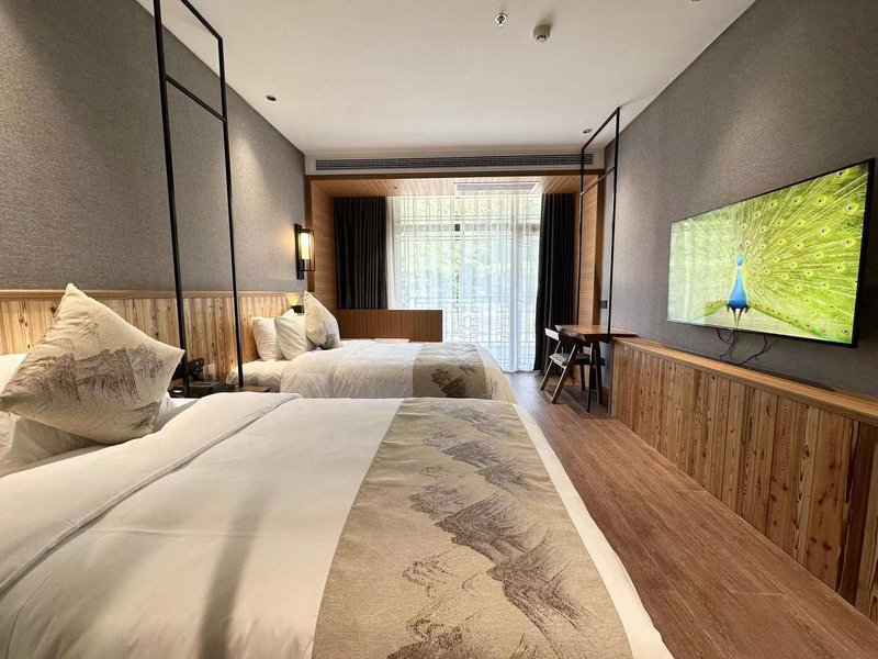 Shennongjia Sanshe Shanju (Dajiuhu Pingxuan Ancient Town Branch) Guest Room