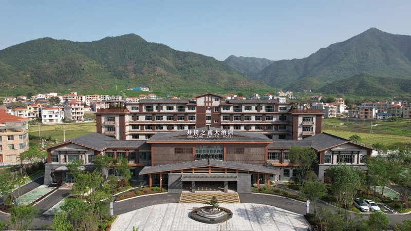 Jinggang Zhinan Hotel over view