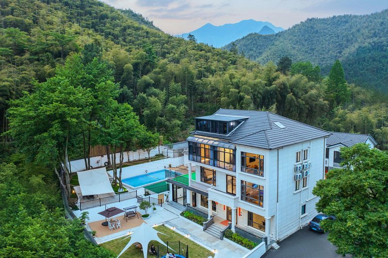 Anji LyminsuOver view