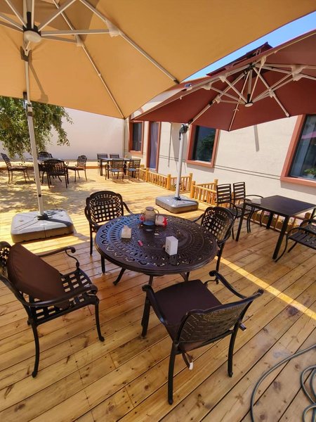 Yining Yishuiyuan HomestayRestaurant