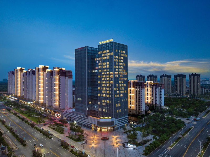 Vienna International Hotel (Yongjian Chang Avenue Financial Building) Over view