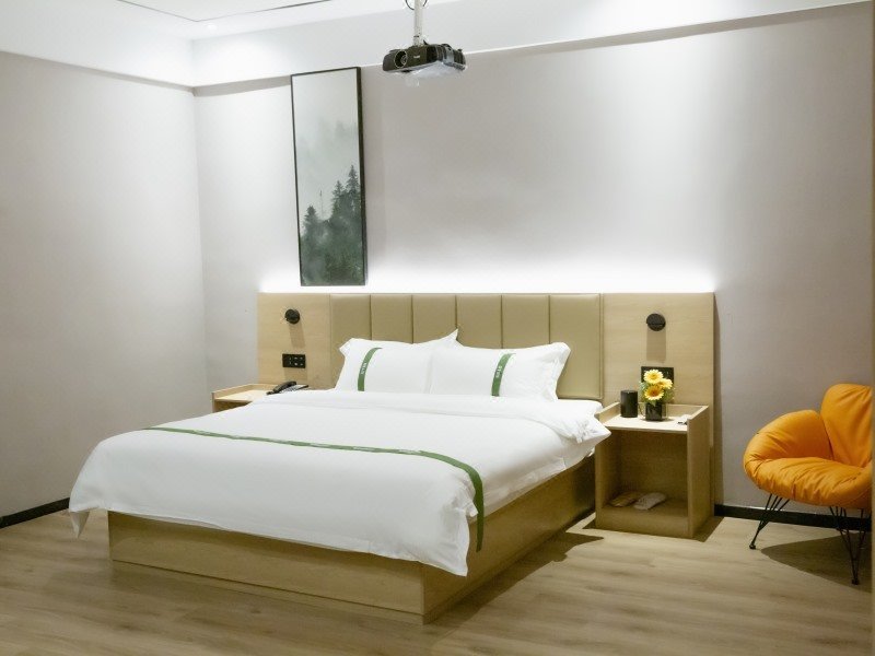 Green E-sports Hotel (Yongqing Development Zone Hengshan North Road) Guest Room