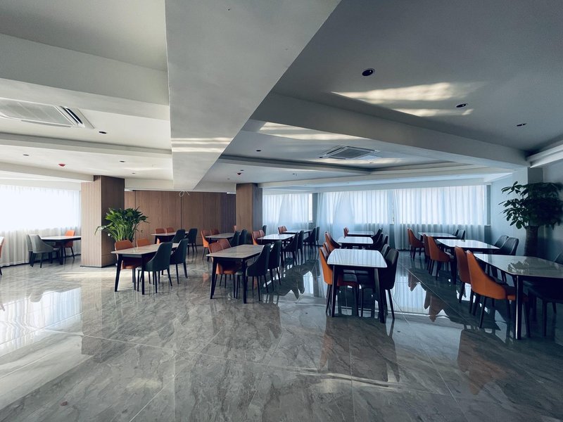 Yixuan Hotel (Fuyang Wanda Plaza Coach Center Station) Restaurant