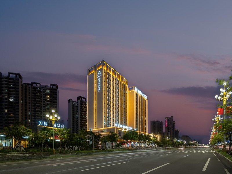 Jiangmen Huayin Plaza Atour Hotel Over view