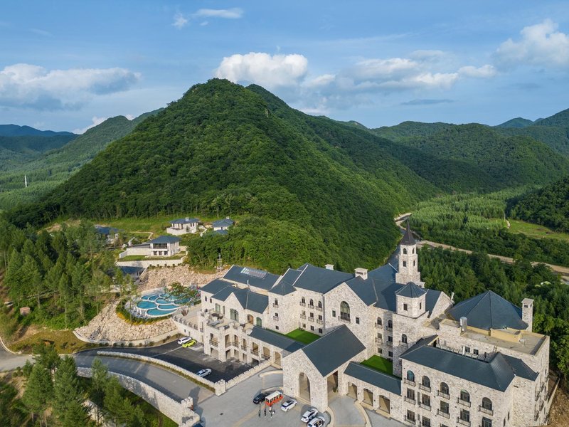 Xikang Wellness & Resort Benxi Over view