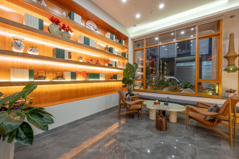 Qujing Boleg Yiju Hotel 休闲