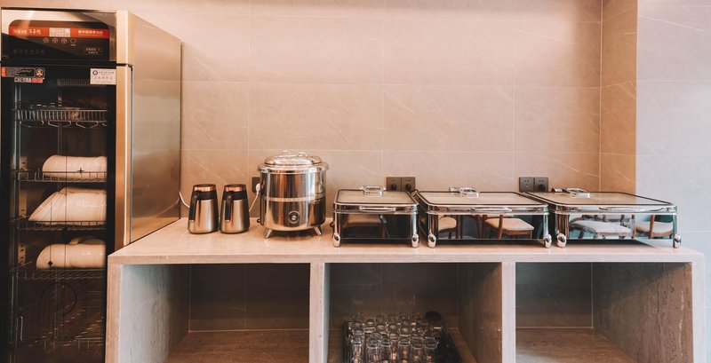 Selavi Hotel (Kunming Xinyingxincheng) Restaurant