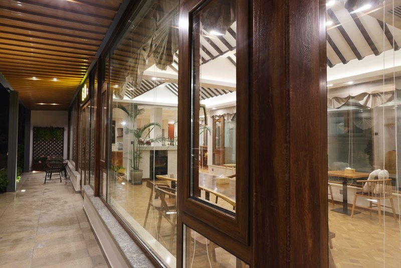 Suzhou Yuka Homestay (Taihu Xishan Jinting Branch) 休闲