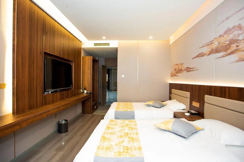 Colorful Danxia Wangshan Hotel Guest Room