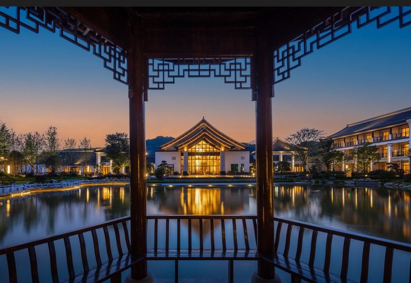 Lu'an Lingxin Valley Kaiyuan Mingdu Hot Spring Resort Over view