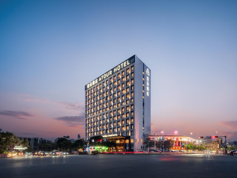 Foshan Chancheng Zhangcha Atour Hotel Over view