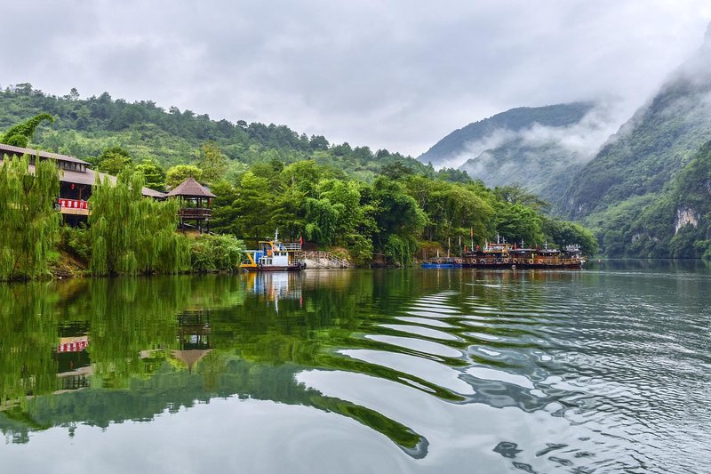 Qingyuan Lianzhou Longtan Holiday HomestayOver view