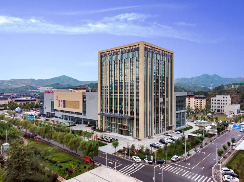 Lavande Hotel (Baoding Luping Branch) Over view