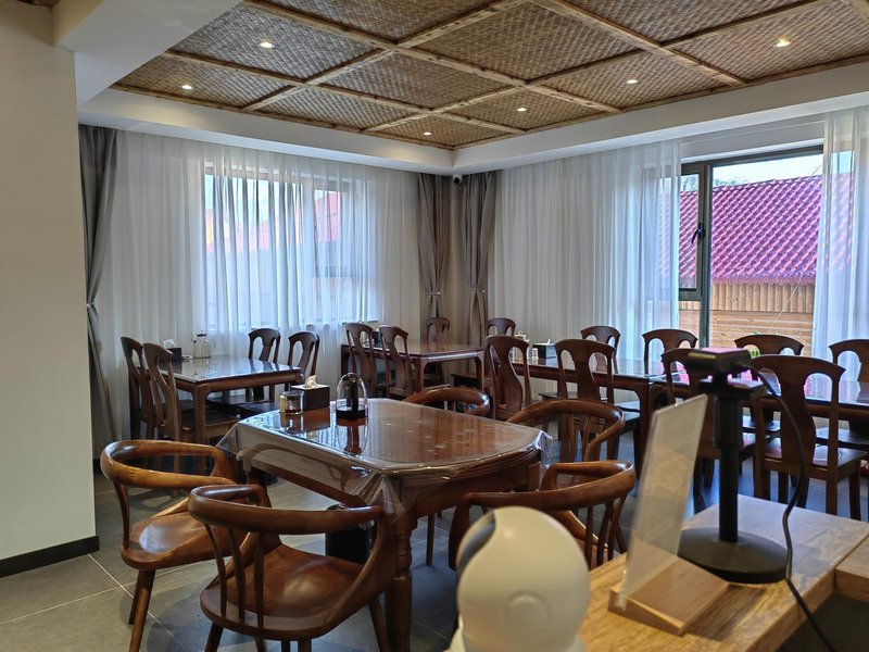 Ketohai Swan HomeRestaurant