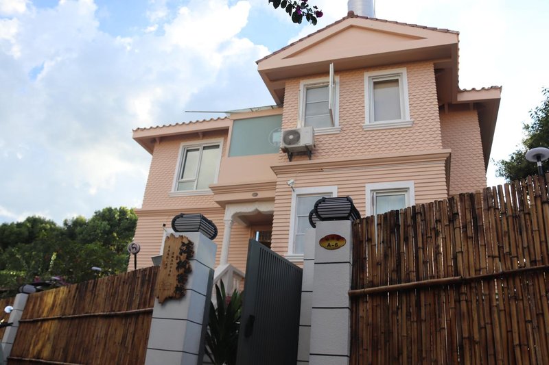 Kunming Qingfeng Inn Over view