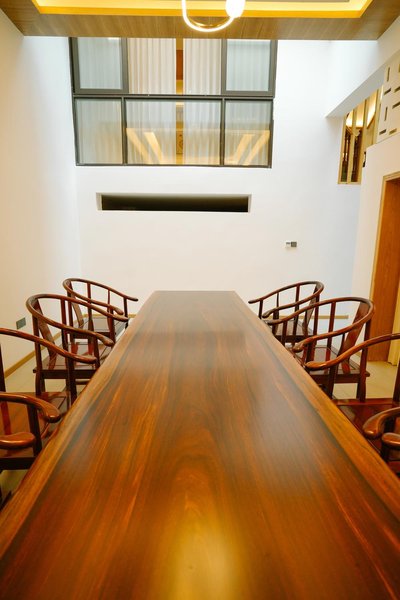 Ya'an Mengdingshan Wujia Homestay meeting room