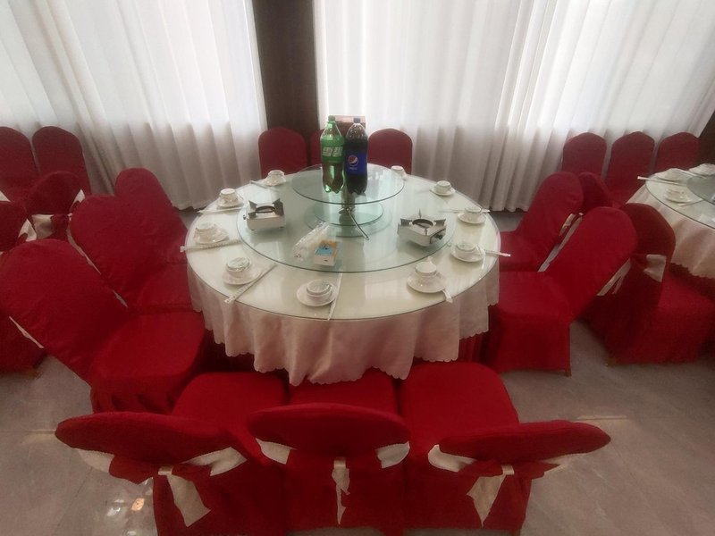 Baigentian Hotel (Zaoyang High-speed Railway Station)Restaurant