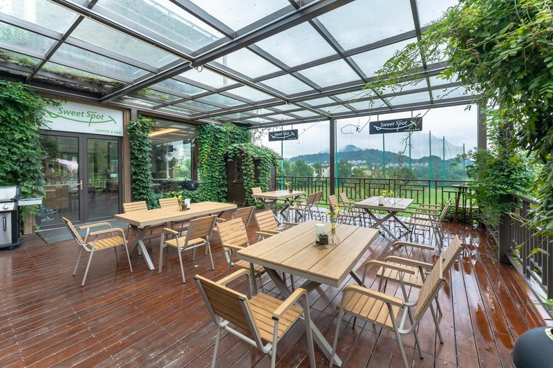 One Family Resorts (Anji LWX Branch) Restaurant