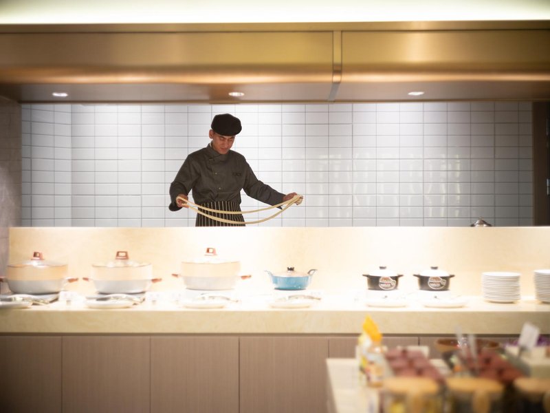 Yining Administrative Service Center Atour HotelRestaurant