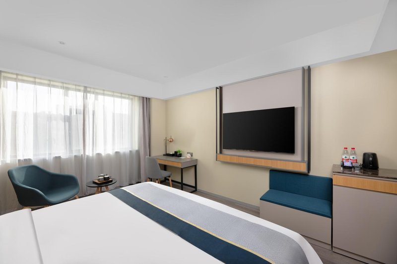 Home Inn (Korla Jiaotong West Road People's Square)Guest Room