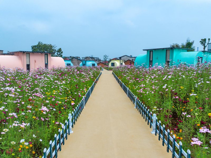 Yangxinyue Shangyunjian Camp Over view