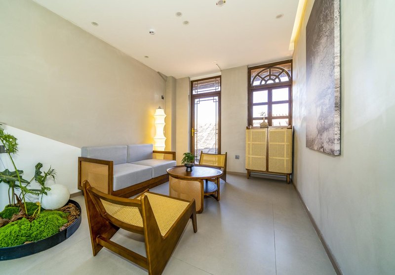 Mugu Designer Hotel Lobby