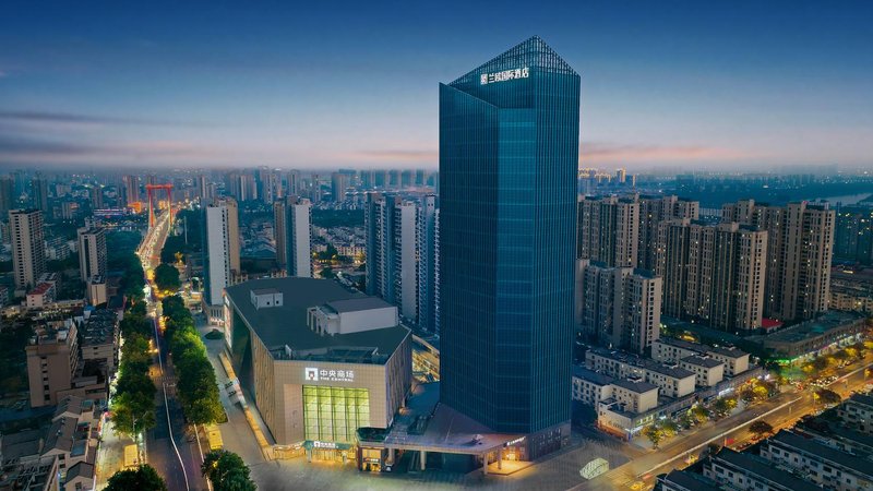 Suqian Central Shopping Mall Lanou International Hotel Over view