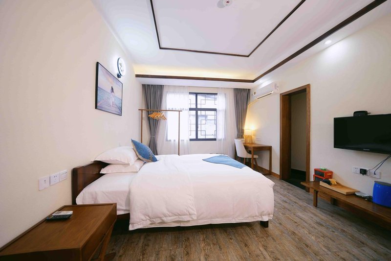 No. 21 Qingxi Lane, Fenghuang County, Hunan Province Guest Room