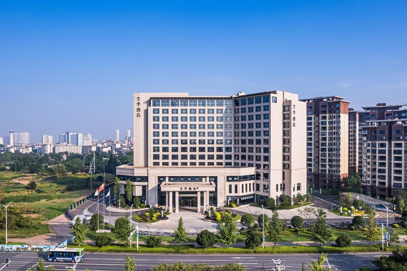 All Seasons Hotel (Yushu Site Avenue)Over view