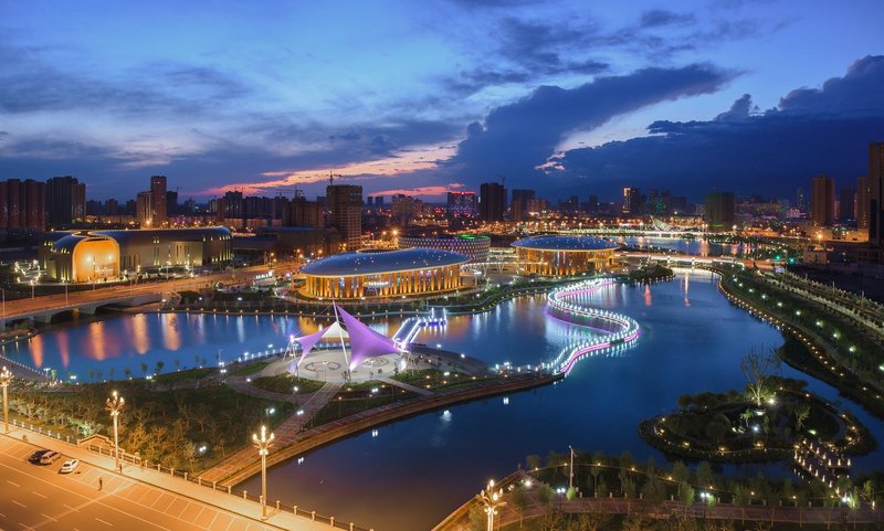 Home Inn (Korla Jiaotong West Road People's Square)周边景点