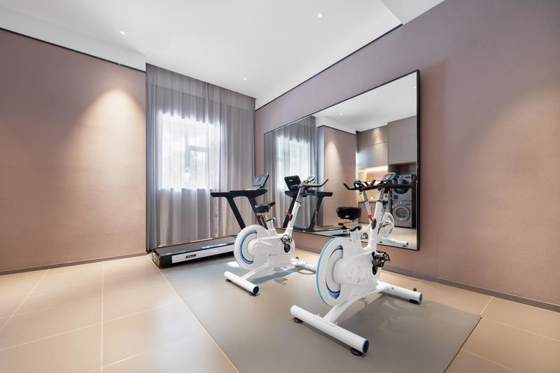 Home Inn (Korla Jiaotong West Road People's Square)休闲